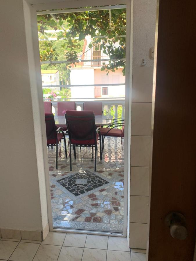 Apartman Adriana 포도카 외부 사진